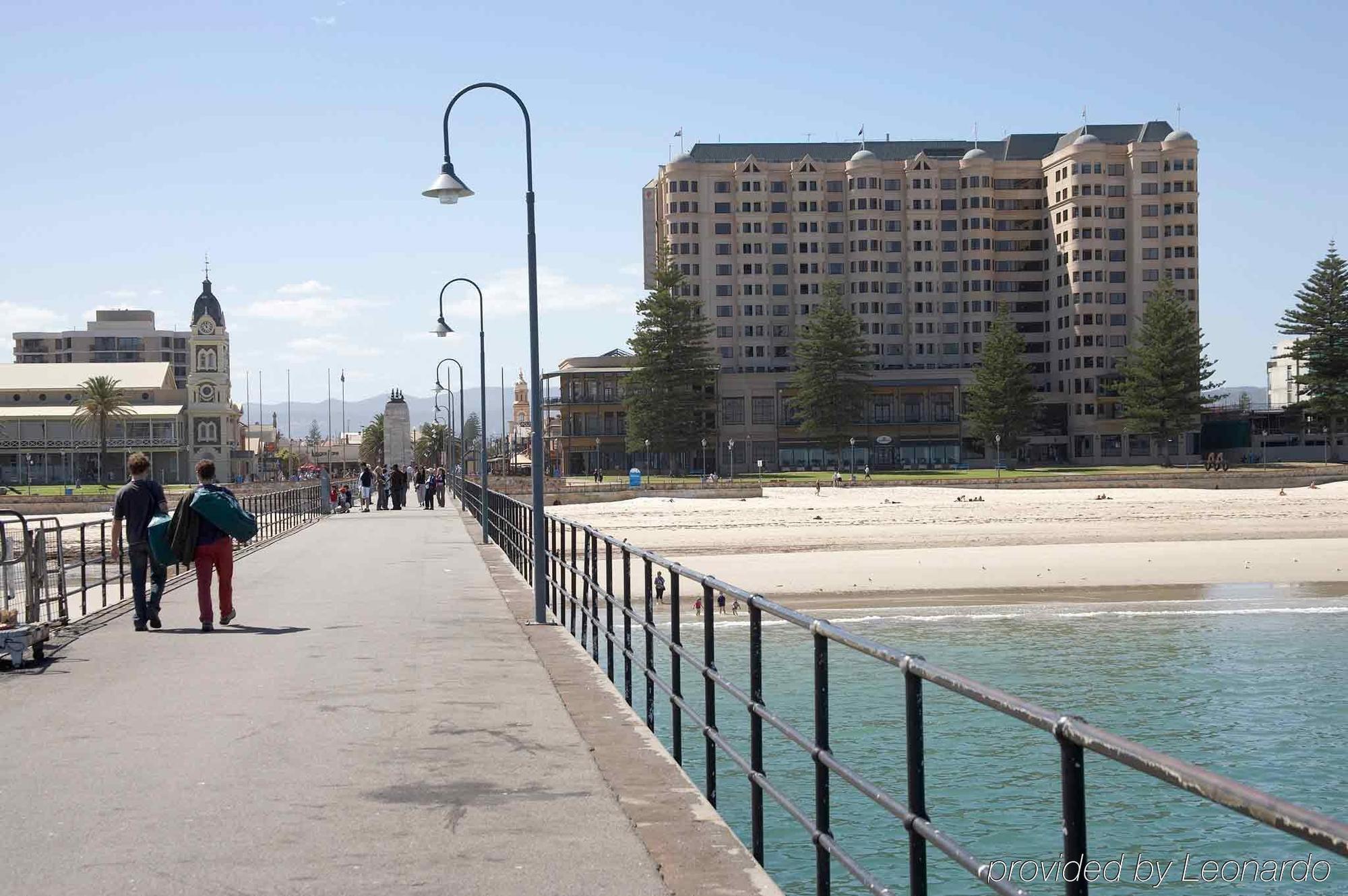 Ibis Adelaide Hotel Exterior foto